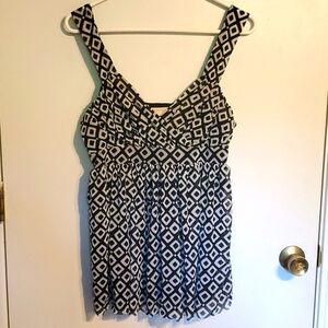 Michael Michael Kors women's L black and grey tank blouse
